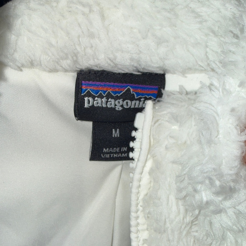 Patagonia Ivory Fleece Vest - Picture 5 of 6